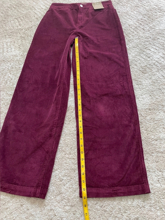 Madewell Wide Leg Corduroy Pants in Deep Burgundy Sise 26 - Picture 12 of 16